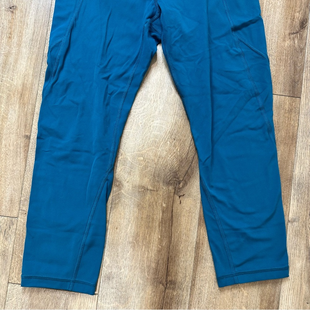 Athleta Ultimate Stash Pocket Textured 7/8 Tight Leggings Size Small - Picture 7 of 16